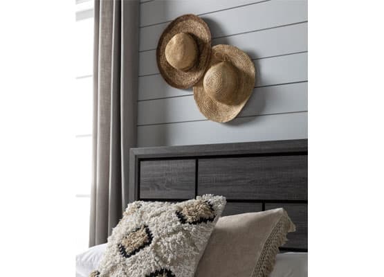 0729_wall_hats