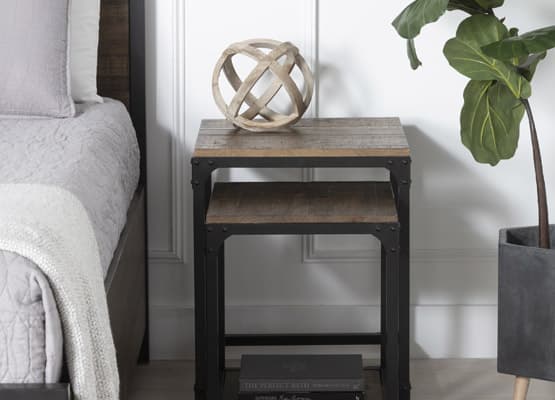 table décor ideas nesting table