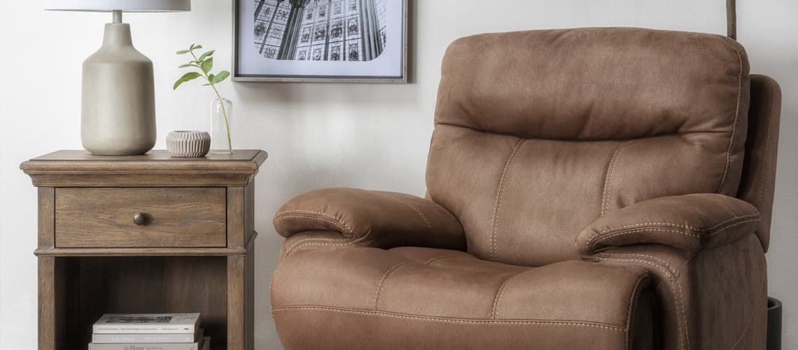 measure recliner space width