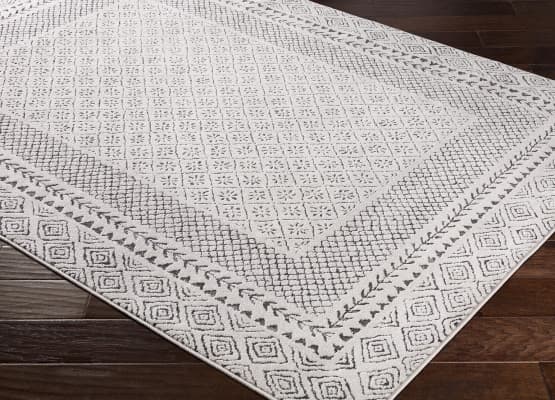 square rug shape