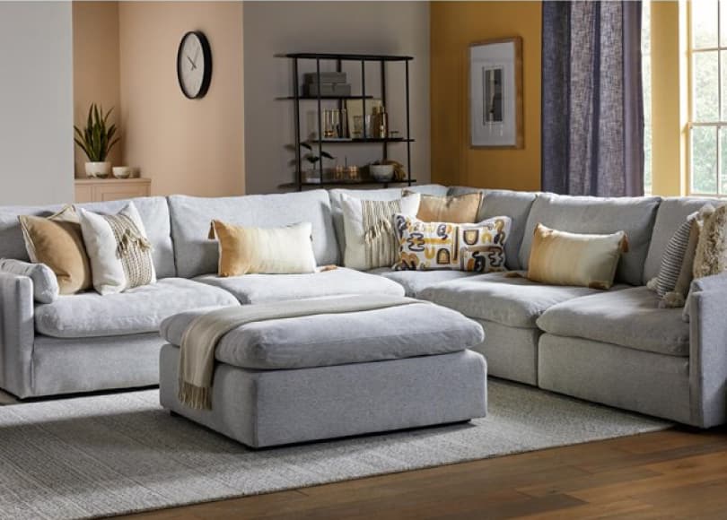 alana linen sectional