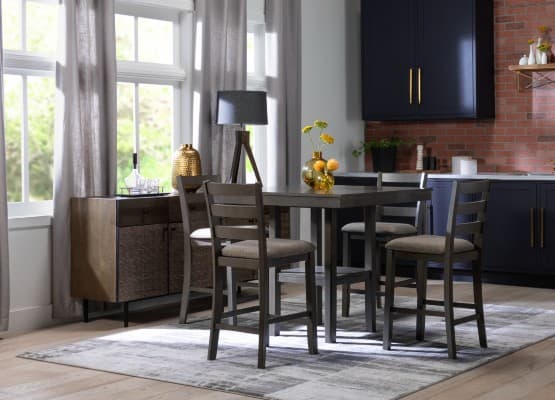 saber legs dining set