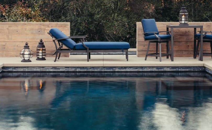 best outdoor chaise with aluminum